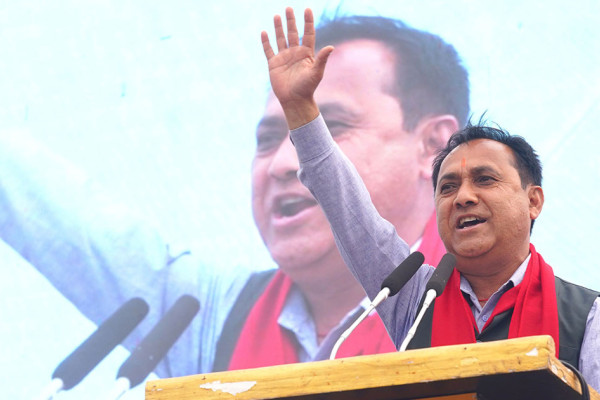 प्रधानमन्त्रीका उम्मेदवारहरूलाई विश्वप्रकाशको चुनौती: होली पनि सँगै खेलौं, बहस पनि गरौं